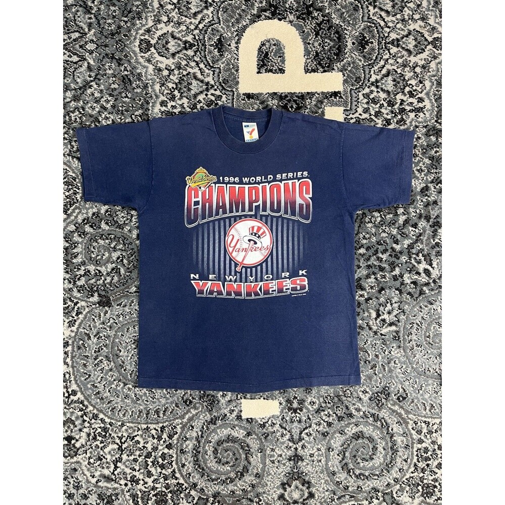 Vintage 90s New York Yankees Championship Tshirt Size L Made in USA